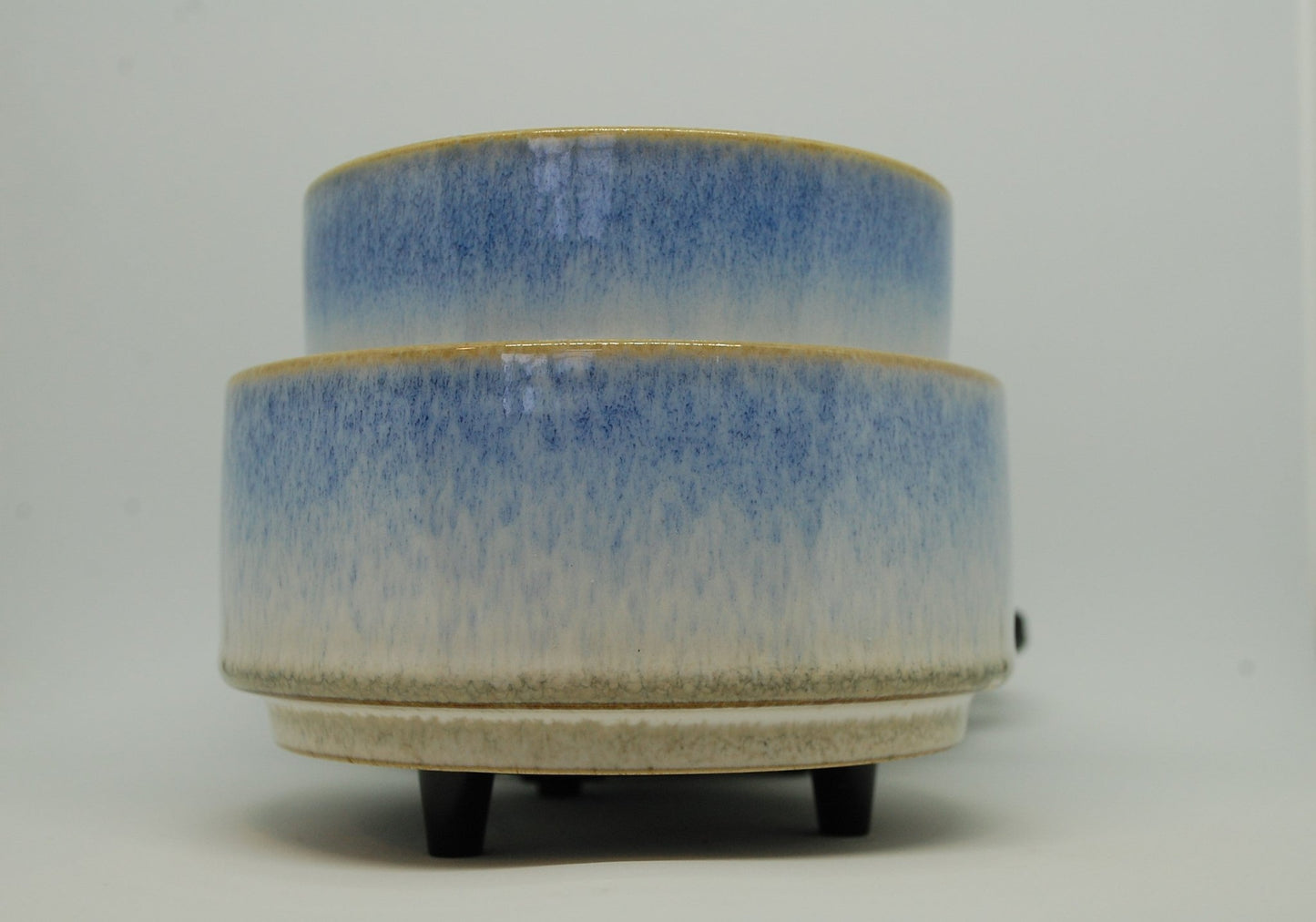 large wax warmer blue and gold accent